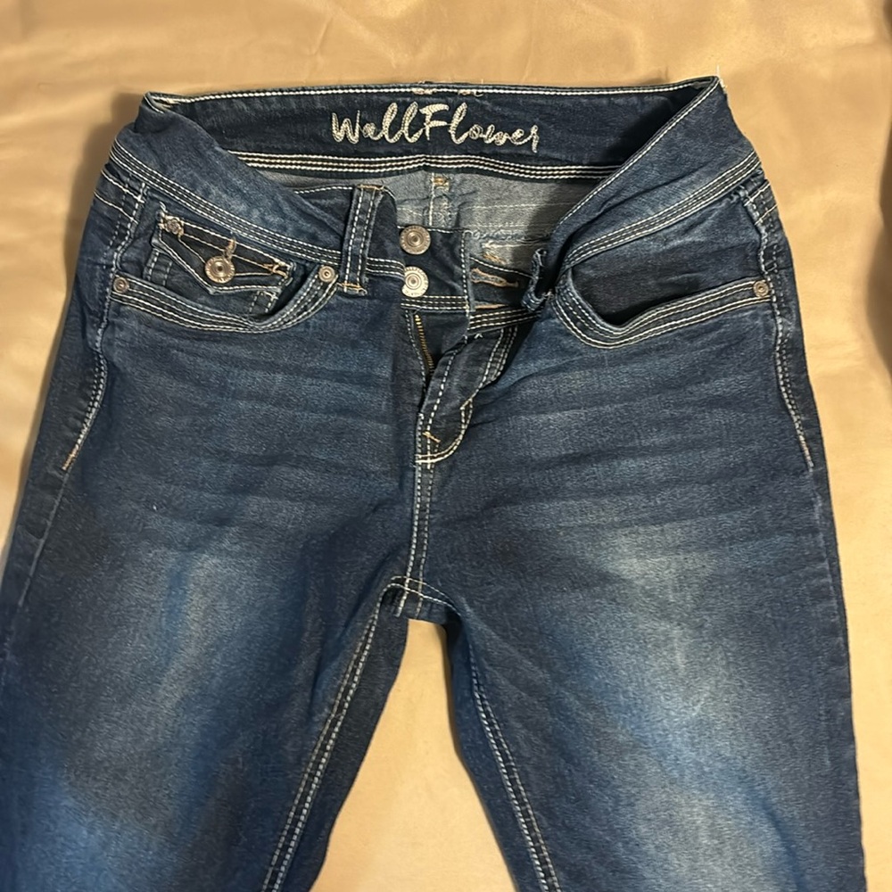 Nice Wallflower Jeans NEVER WORN!!